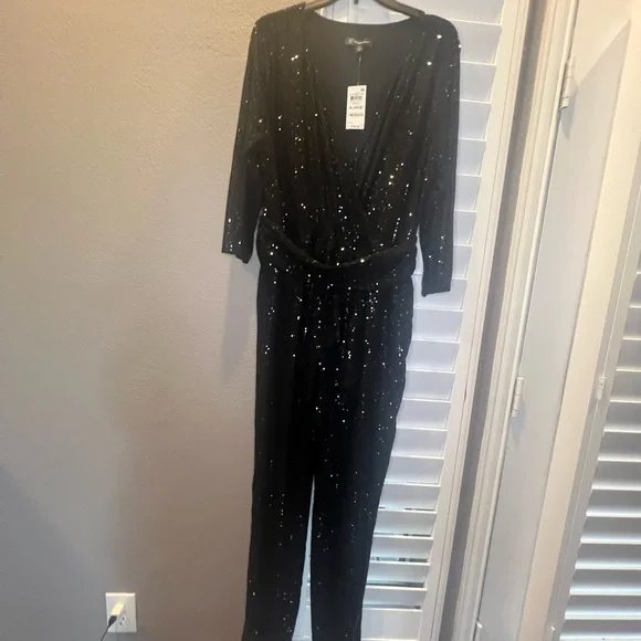 INC International Concepts Black Sequin Jumpsuit. NWT. Excellent condition. - Picture 6 of 13